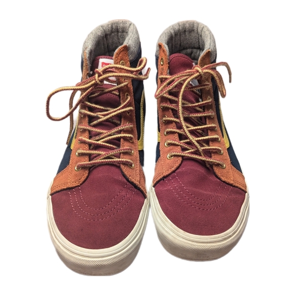 Vans Customs Sk8-Hi MTE Suede Sneaker - Picture 4 of 10